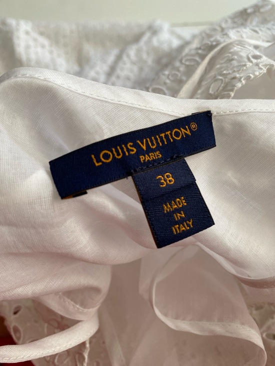 Girls' White Eyelet Puff-Sleeve Dress - Picture 14 of 17